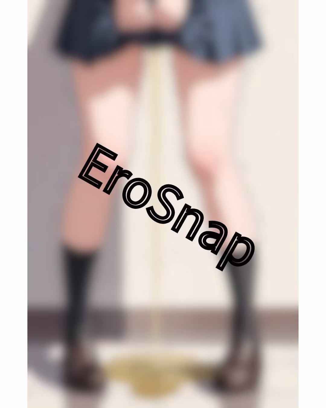 美脚とエロいおしっこお漏らし（50枚）