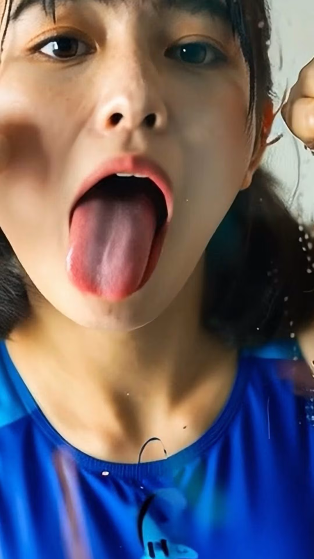 舌フェチ4 AI 水着女子