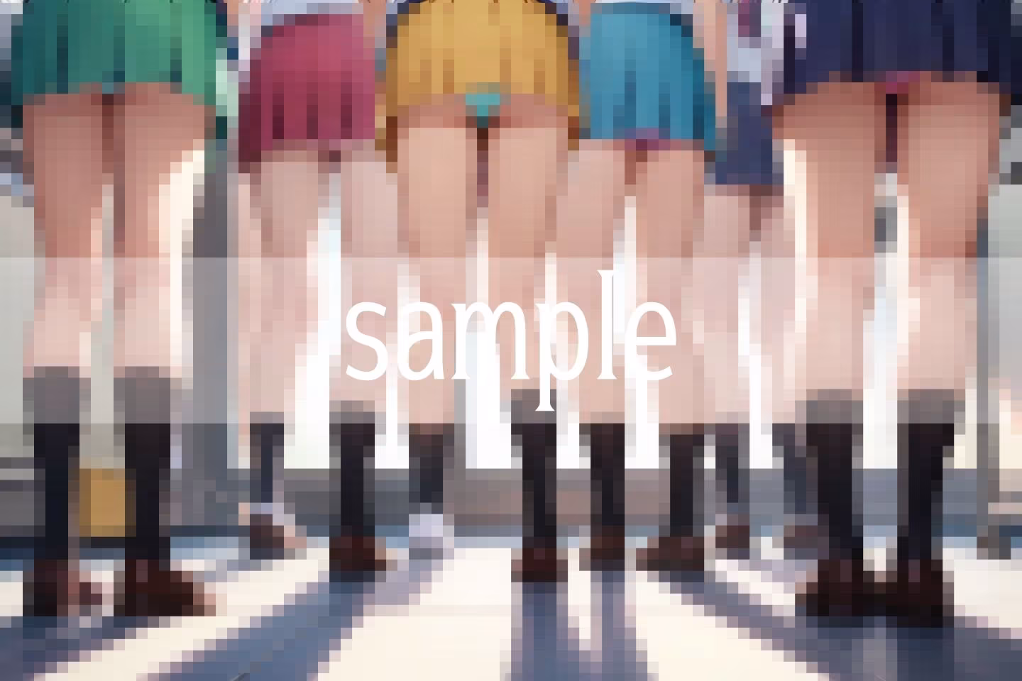 床になりたい...なぜかって？パンツが見たいから